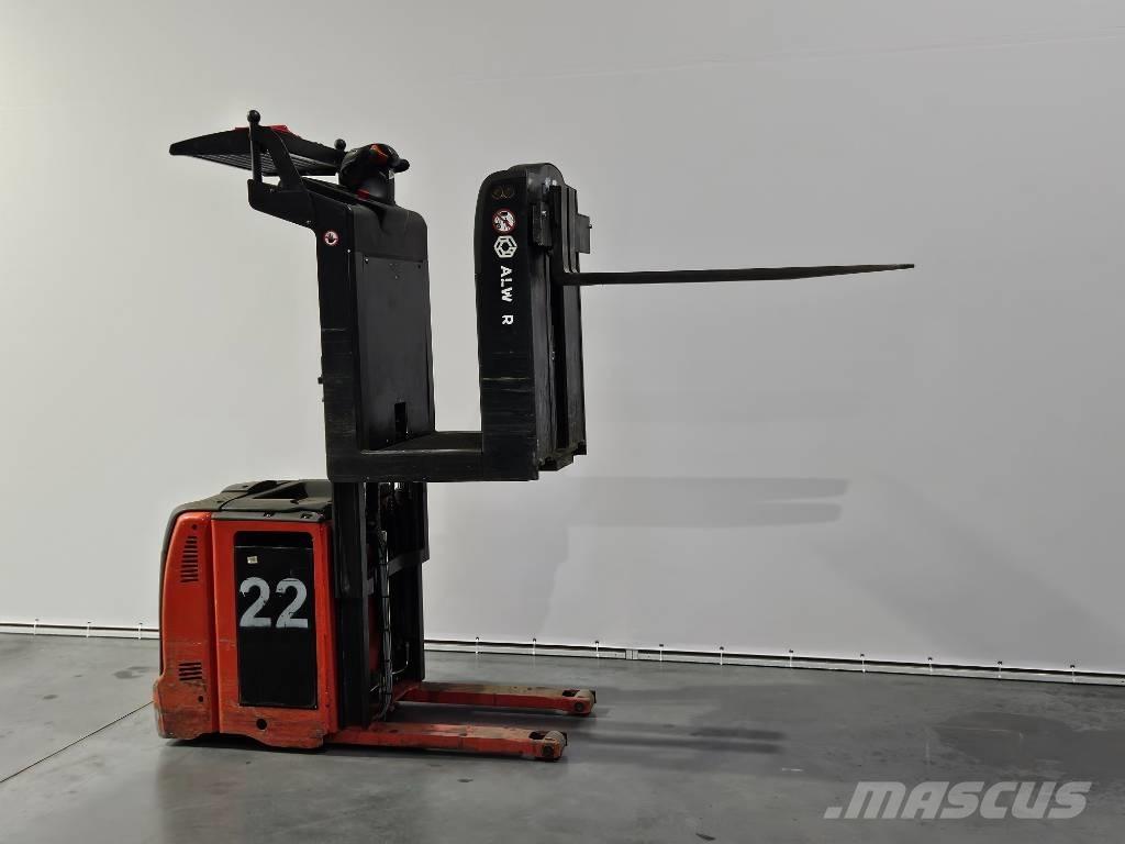 Linde V08 Medium lift order picker