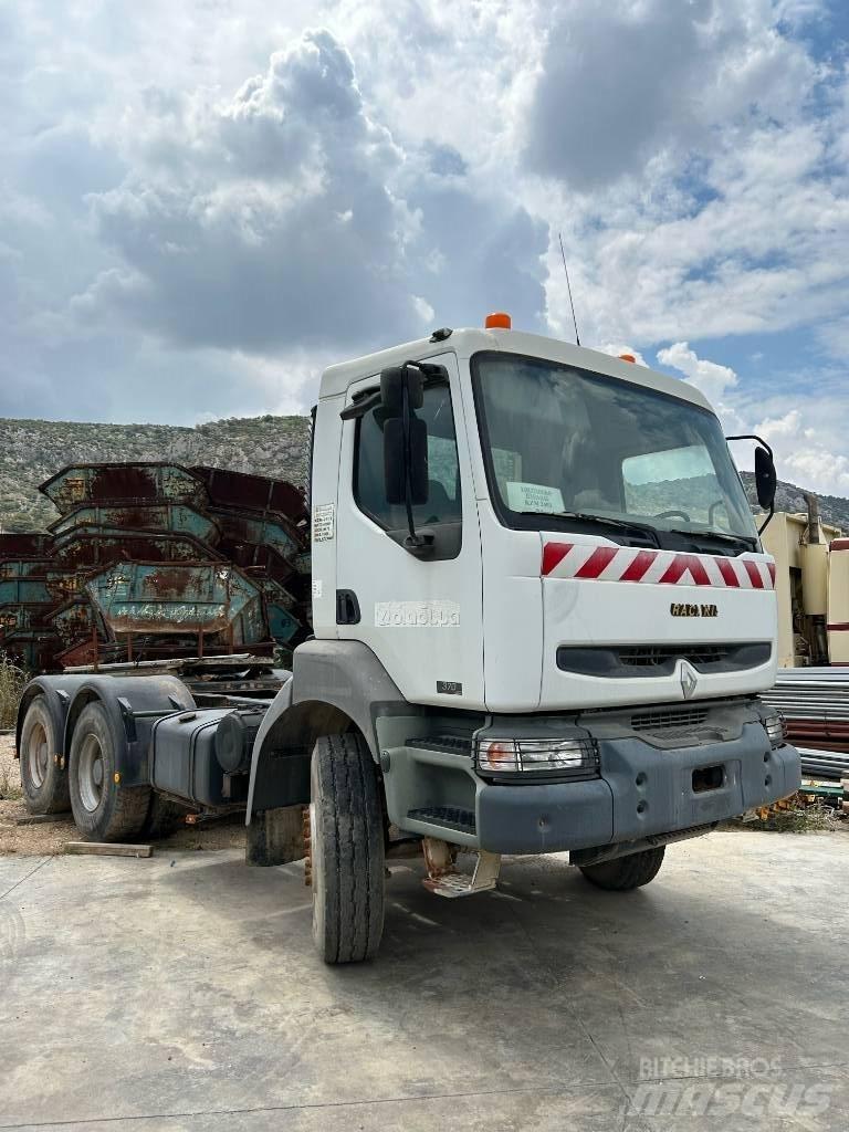 Renault Kerax 370 Conventional Trucks / Tractor Trucks