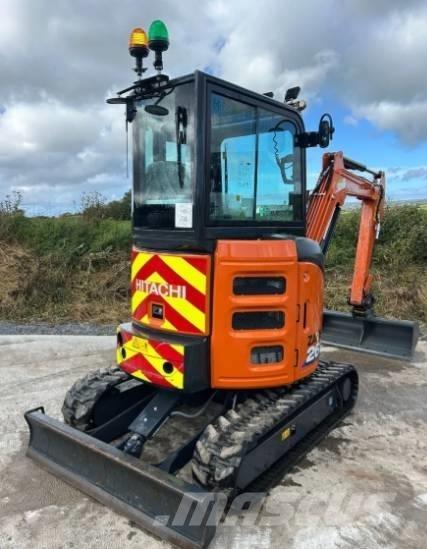 Hitachi Zaxis 26 U Mini Excavators <7t (Mini Diggers)