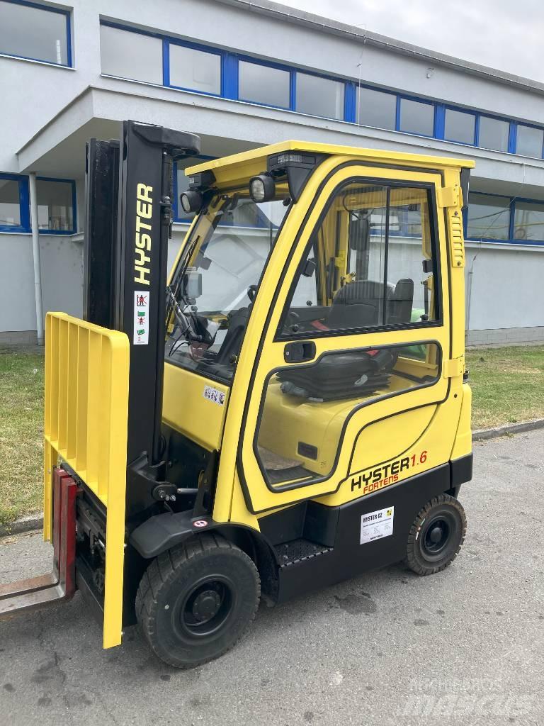 Hyster H1.6FT LPG trucks