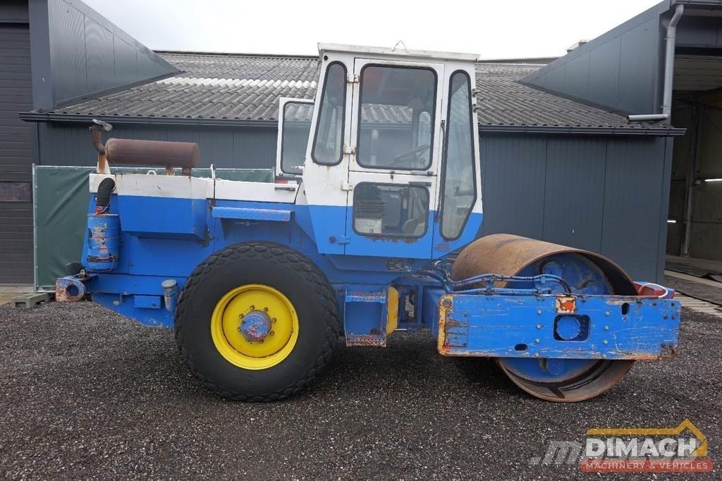 Hamm 2314 SD Twin drum rollers