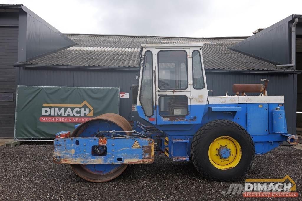 Hamm 2314 SD Twin drum rollers