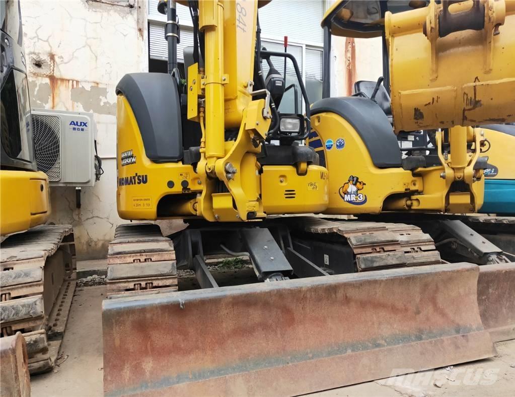 Komatsu PC30MR-5 Mini Excavators <7t (Mini Diggers)