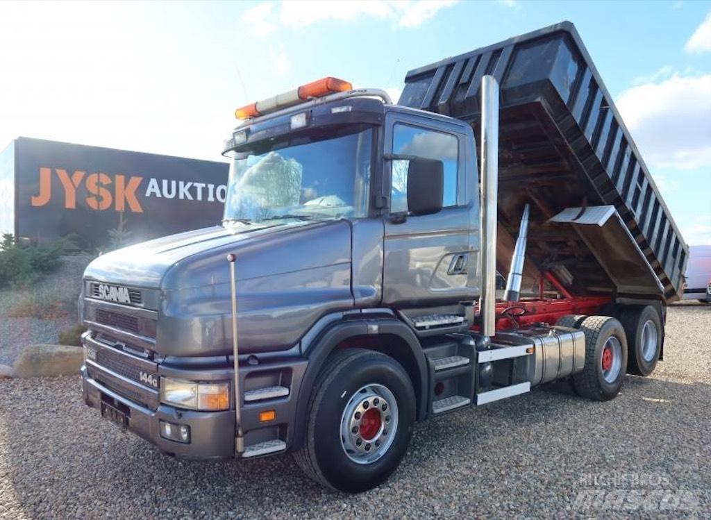 Scania T 144-530 Dump Trucks