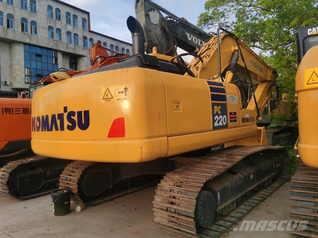 Komatsu PC 220-7 Crawler Excavators