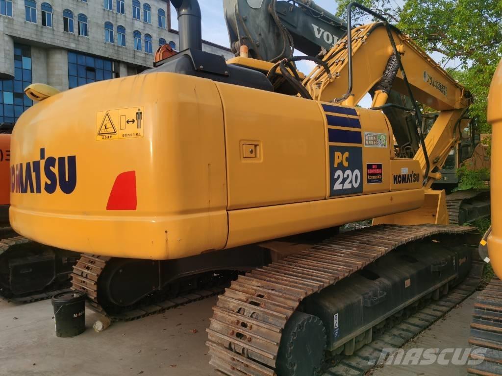 Komatsu PC 220-7 Crawler Excavators