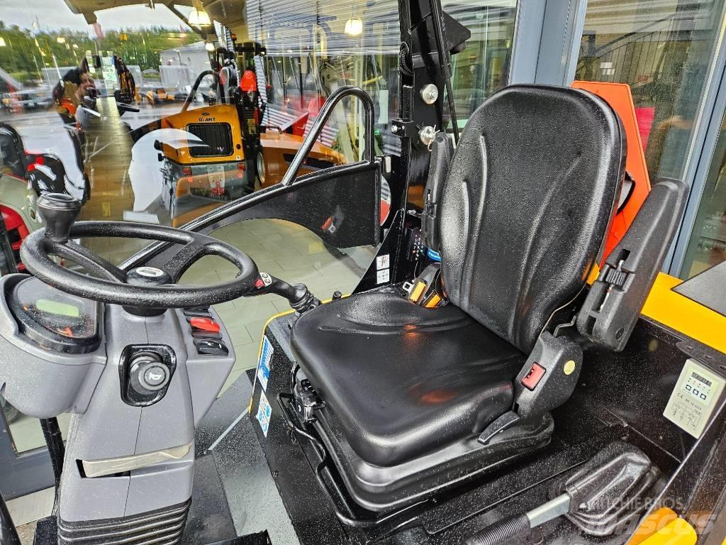 GiANT g2700hd + x-tra Mini Loader