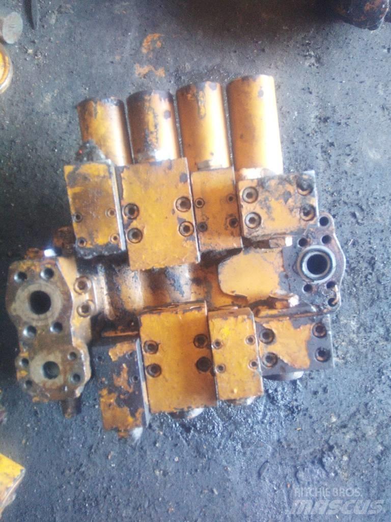 Liebherr R 942 LC Hydraulics
