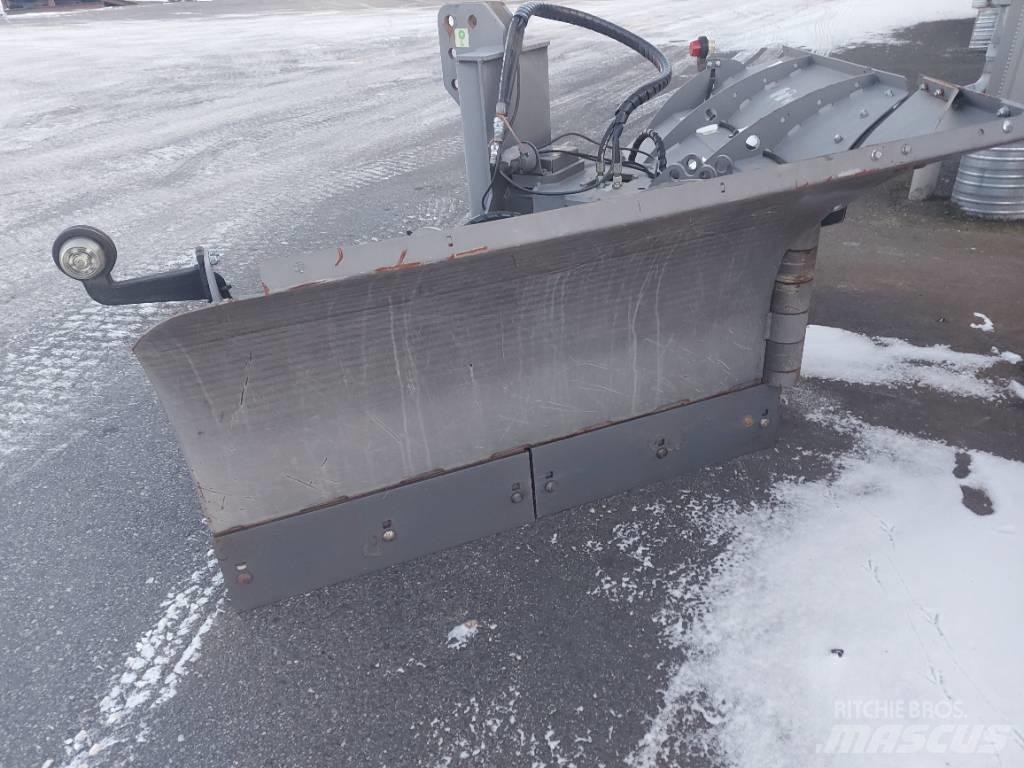 Holms Vikplog Snow Grooming Equipment