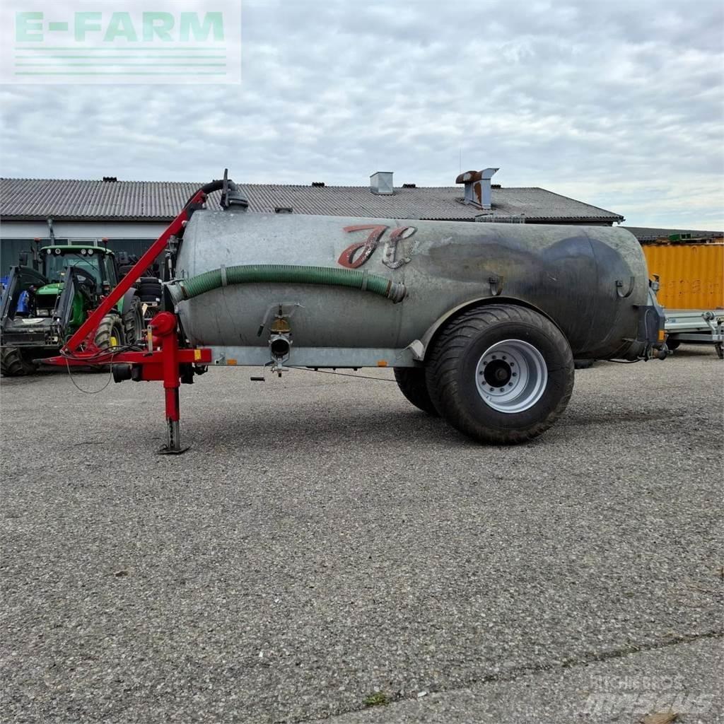 Huber Güllrfass Manure spreaders