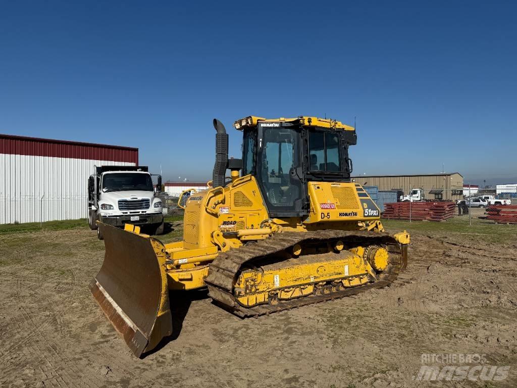 Komatsu D51PXi-24 Crawler dozers