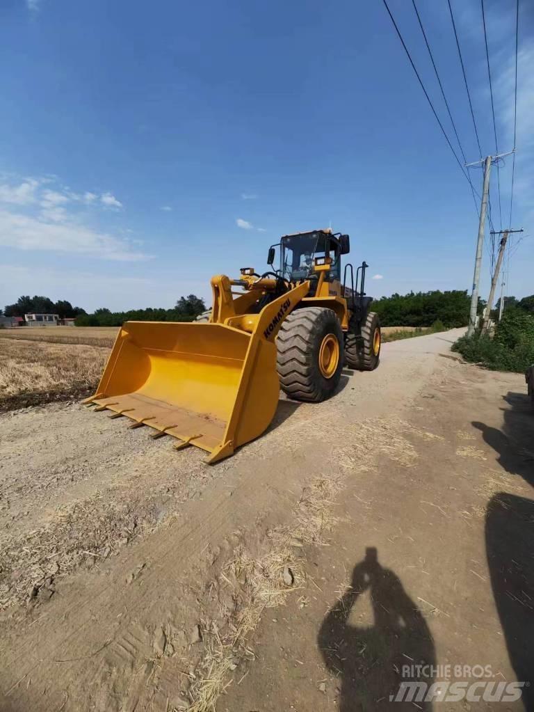 Komatsu WA 470-3 Wheel Loaders