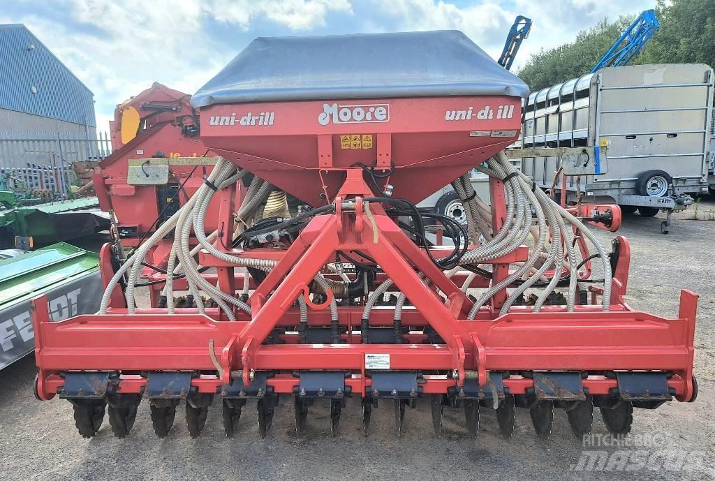  moore GLM 8399 Farm Drills
