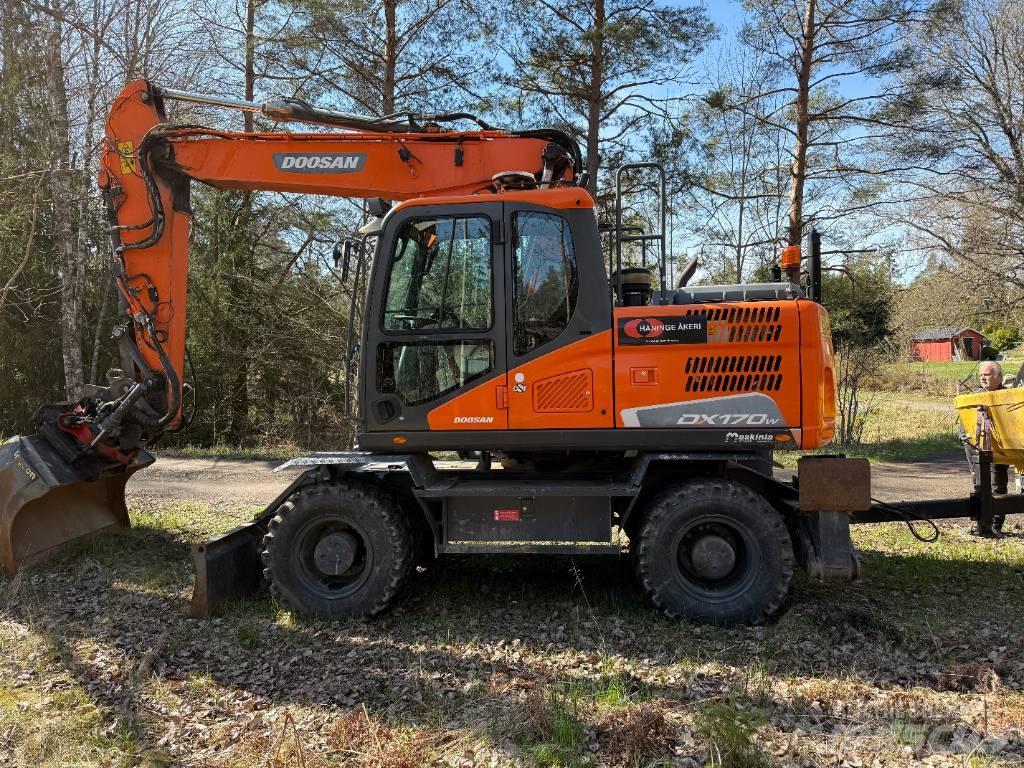 Doosan DX 170 W-5 Wheeled Excavators