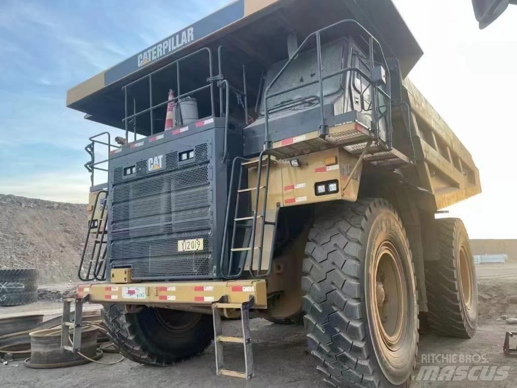 CAT 777 E Mining Trucks and Haulers