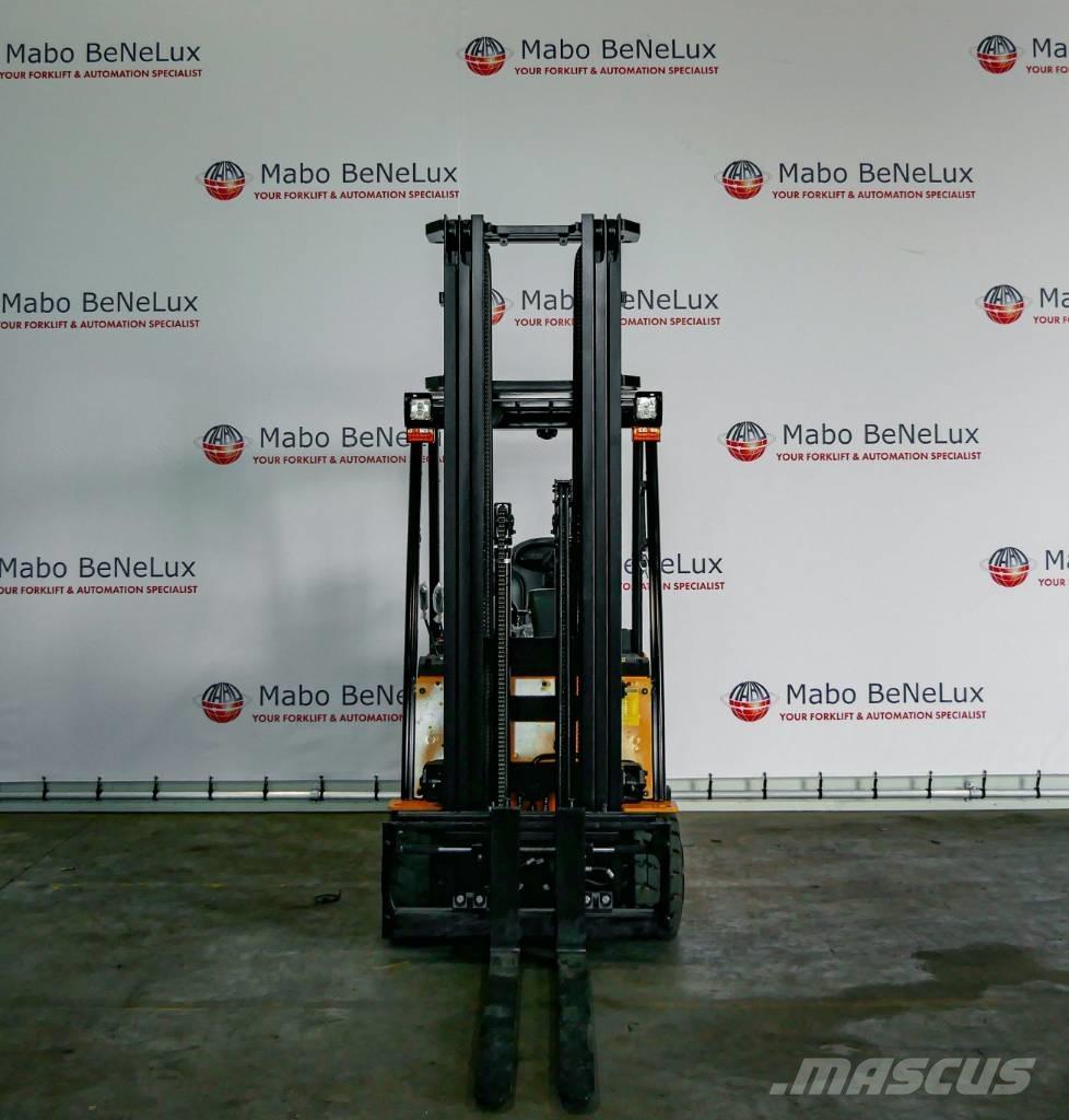 Hyundai 18 BT-9U Electric Forklifts