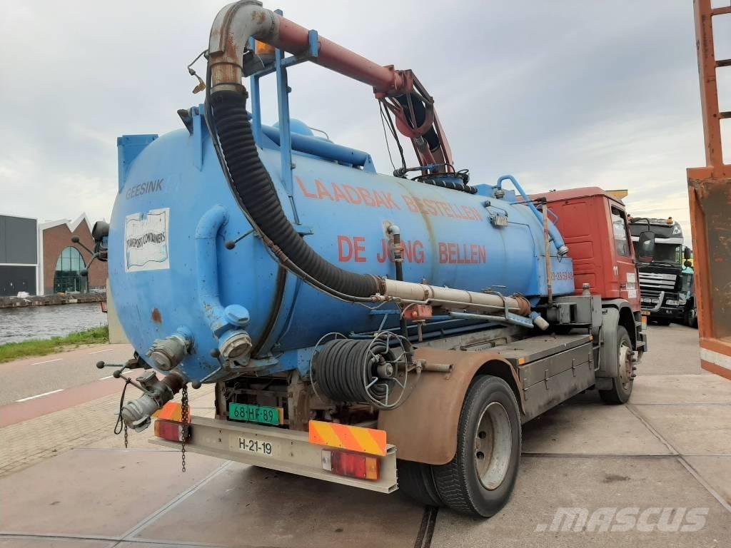 Scania kolkenzuiger Vacuum Trucks