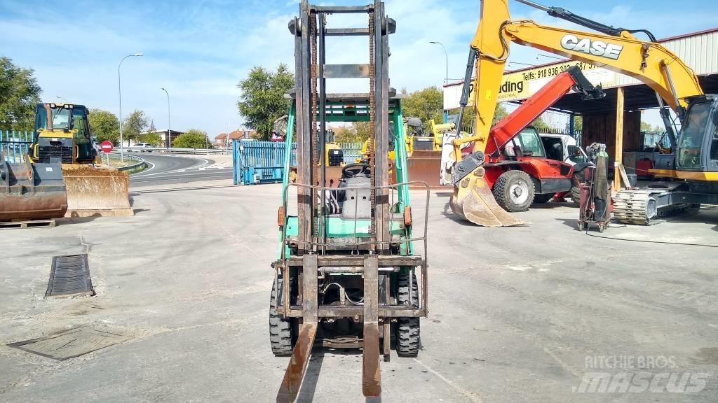 Mitsubishi FD 25 N Diesel Forklifts