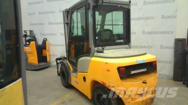 Jungheinrich DFG 430 Diesel Forklifts