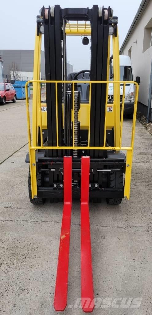 Hyster H 1.6 FT LPG trucks