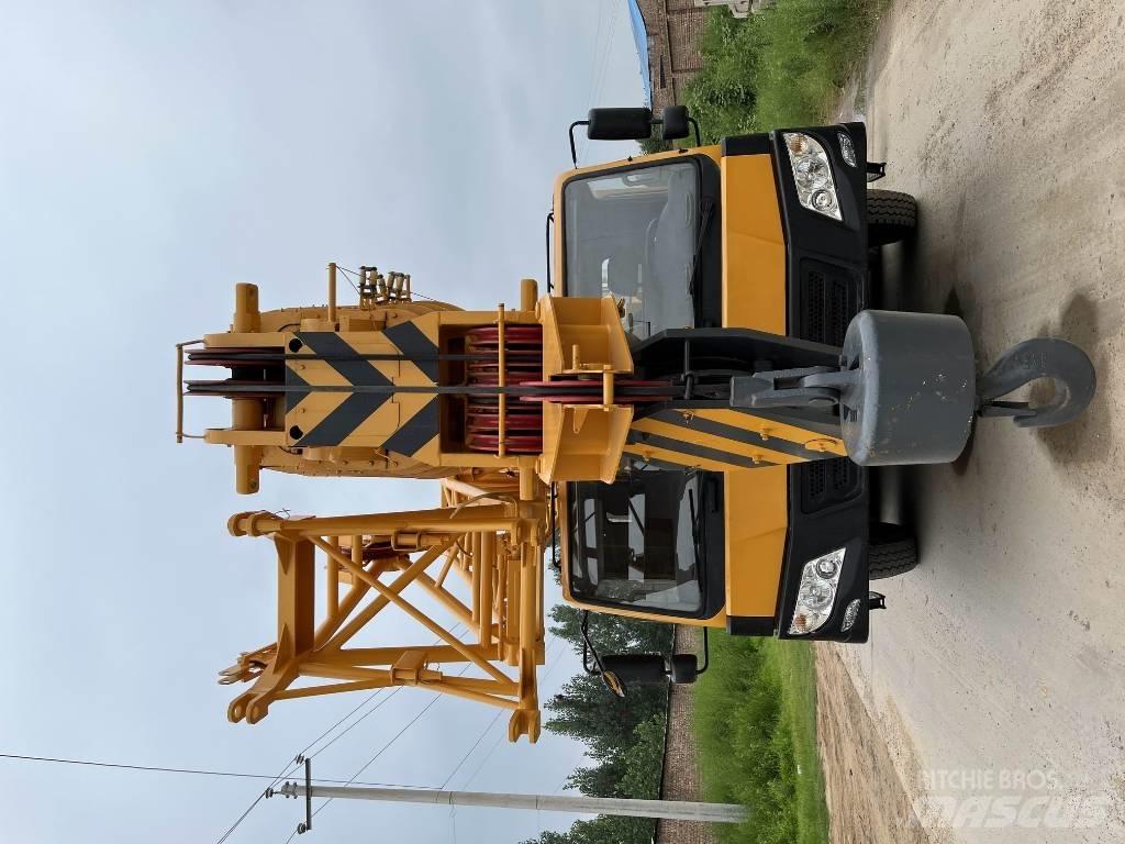 XCMG QY130K-1 Mobile and all terrain cranes