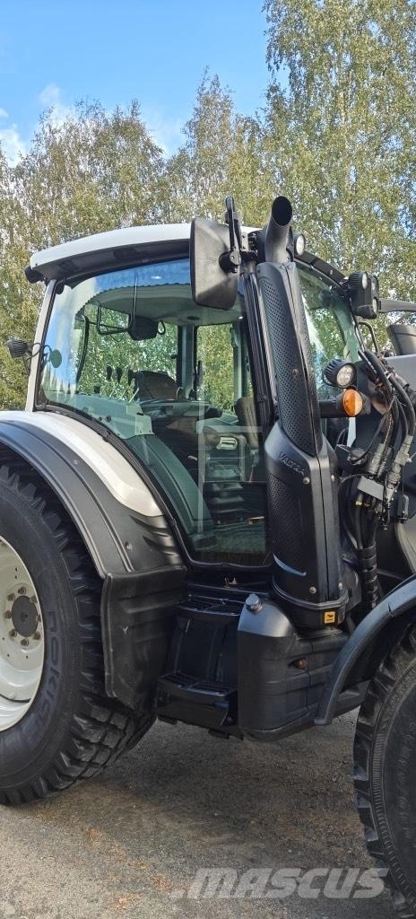 Valtra N 154 A Tractors