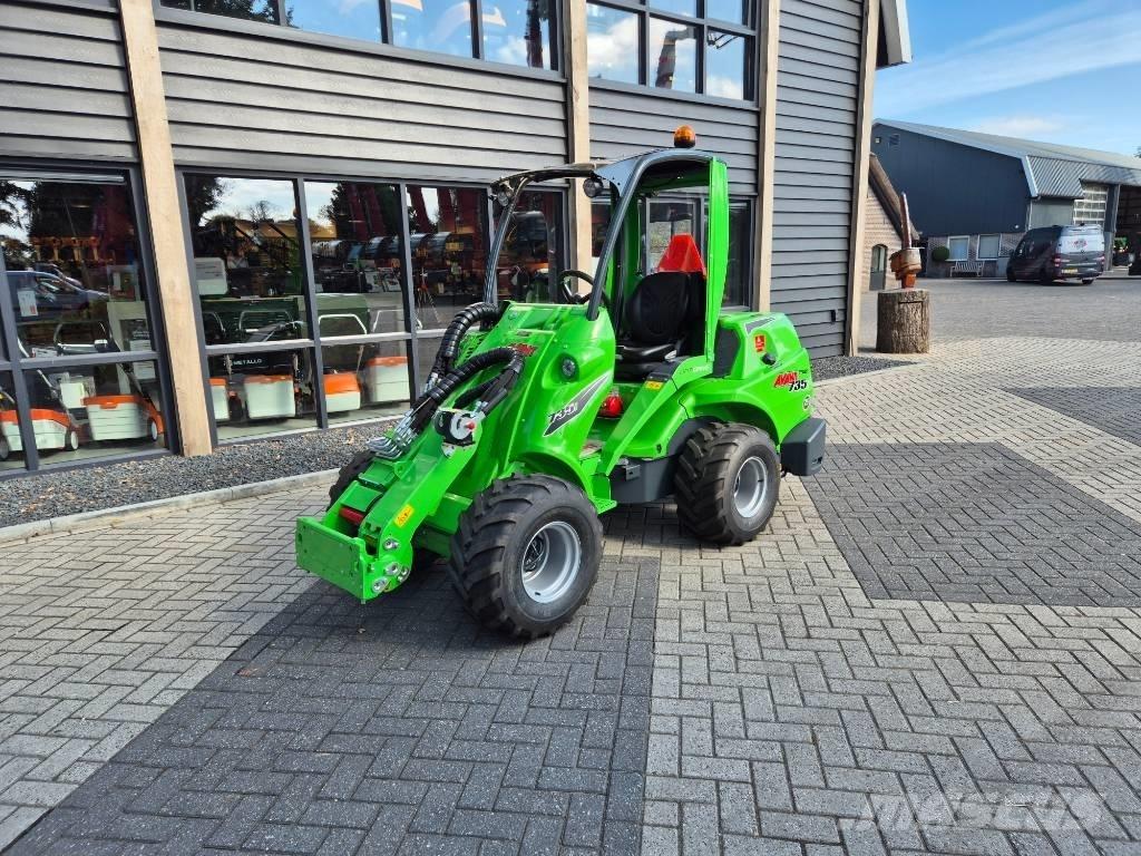 Avant 735i Mini Loader