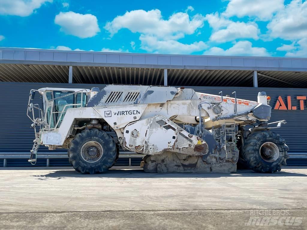 Wirtgen WR 2401 Asphalt Recycling Equipment