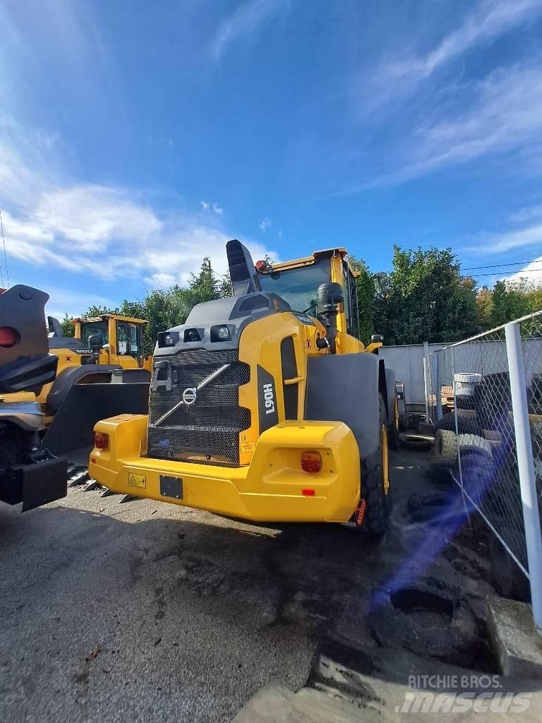 Volvo L90H Wheel Loaders
