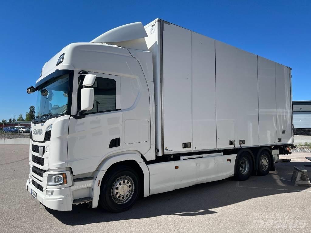 Scania R450B6X2*4NB Reefer Trucks
