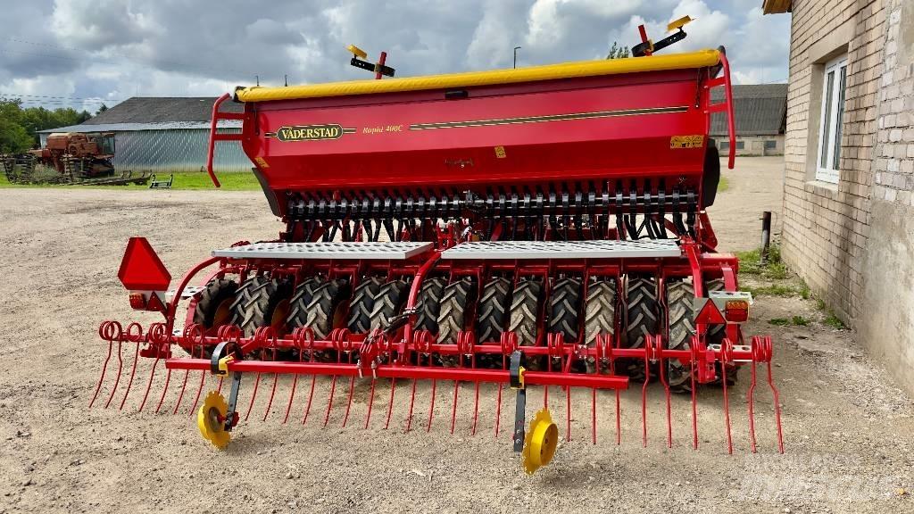 Väderstad Rapid400C Farm Drills