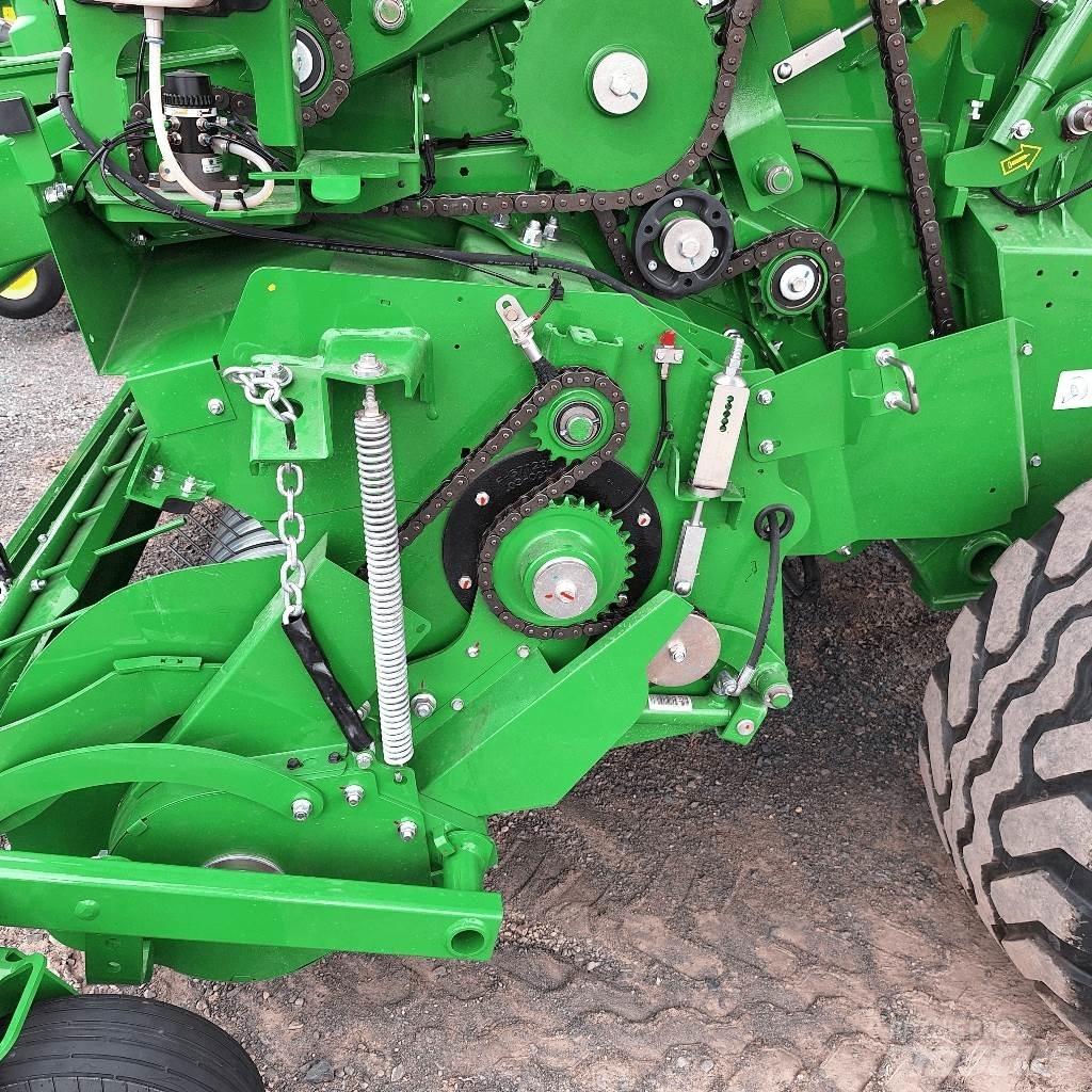 John Deere V461M Round Balers