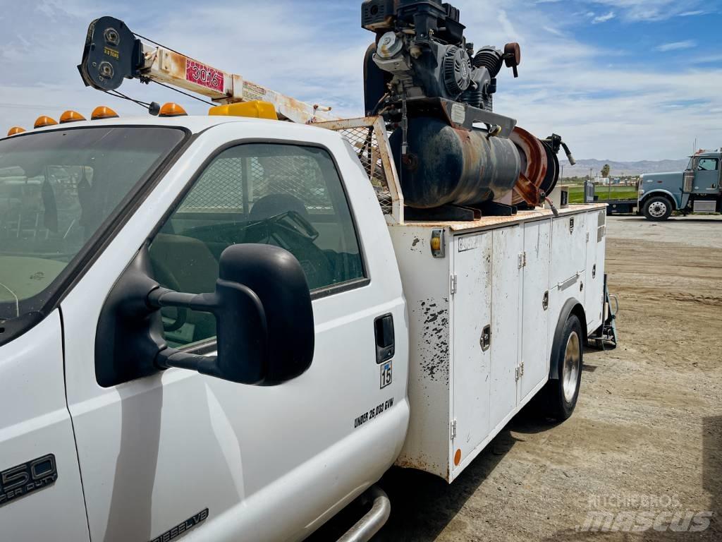 Ford F 550 SD Work Trucks / Municipal