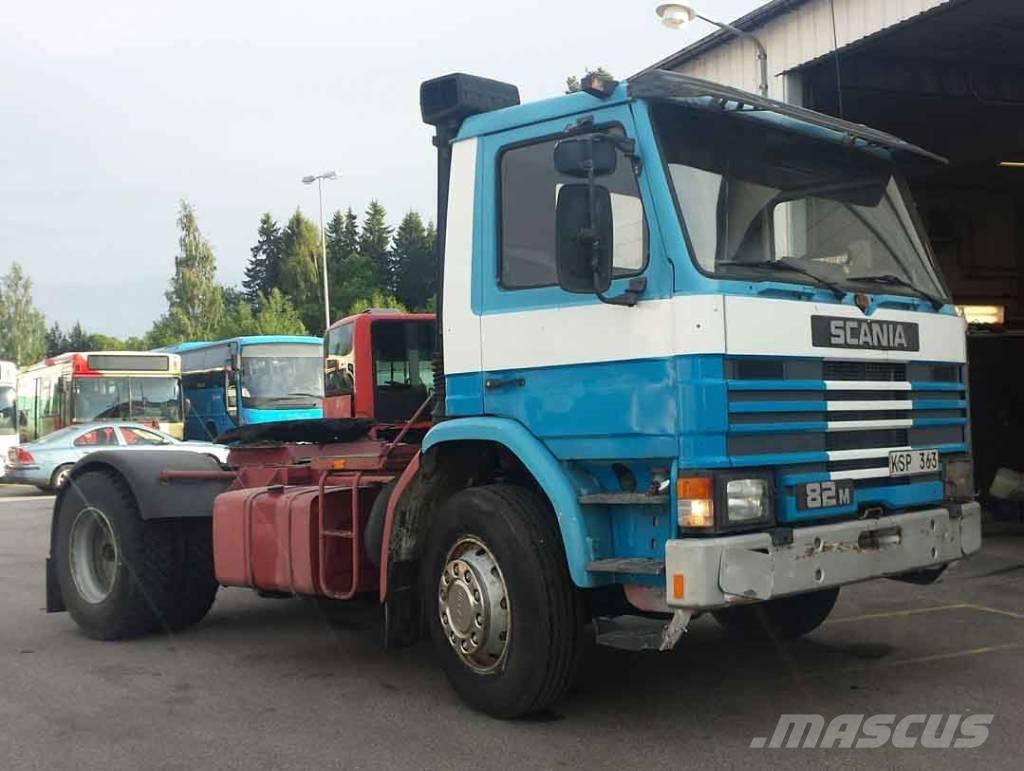 Scania P 82 M Conventional Trucks / Tractor Trucks
