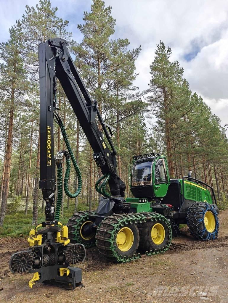 John Deere 1270 G Harvesters