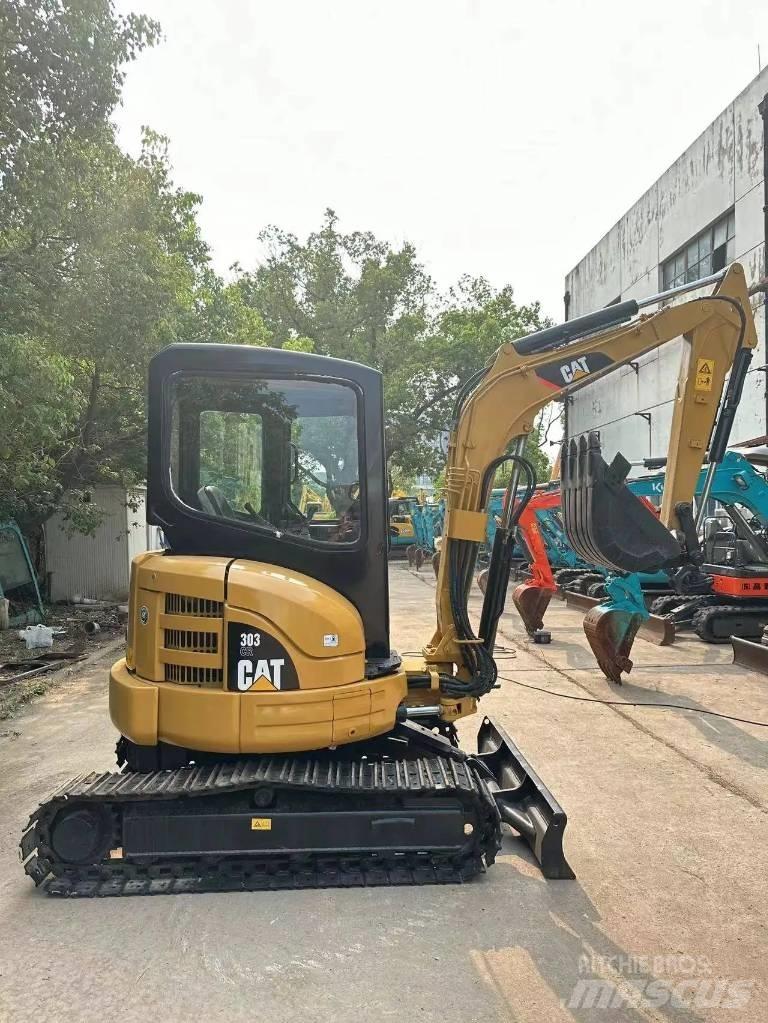 CAT 303 CR Mini Excavators <7t (Mini Diggers)