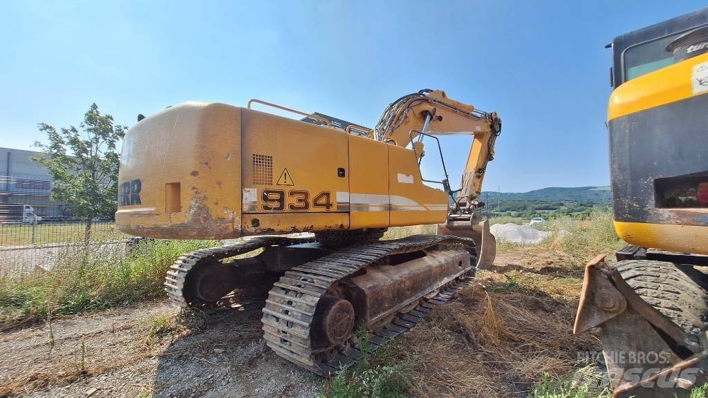 Liebherr R934C HDC Crawler Excavators