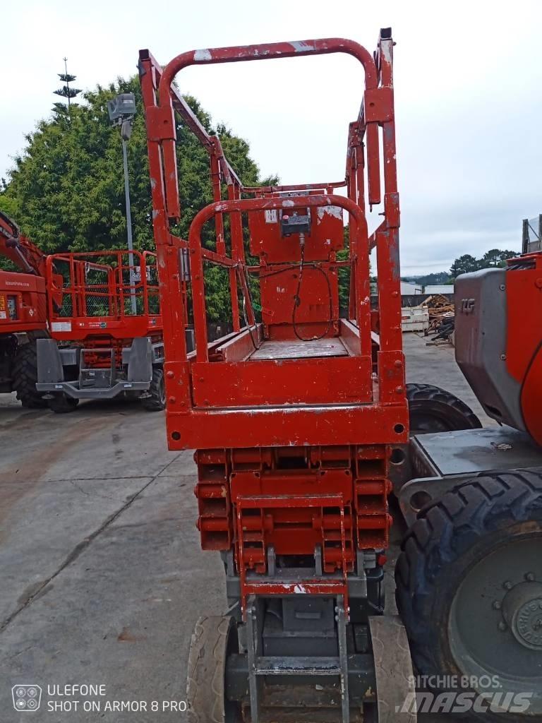 JLG 2630 ES Scissor Lifts