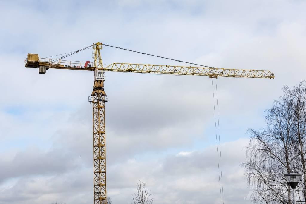 Liebherr 120HC Tower Cranes
