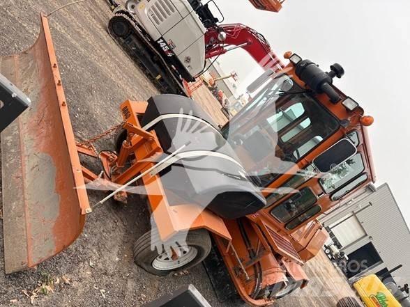 Broce RCT350 Sweepers