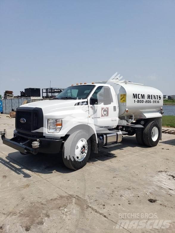 F & R F750 Logging semi-trailers