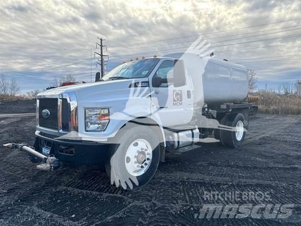 F & R F750 Logging semi-trailers