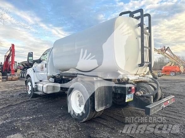 F & R F750 Logging semi-trailers