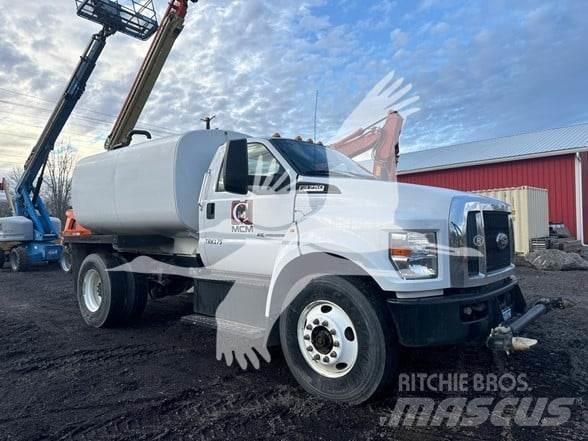 F & R F750 Logging semi-trailers