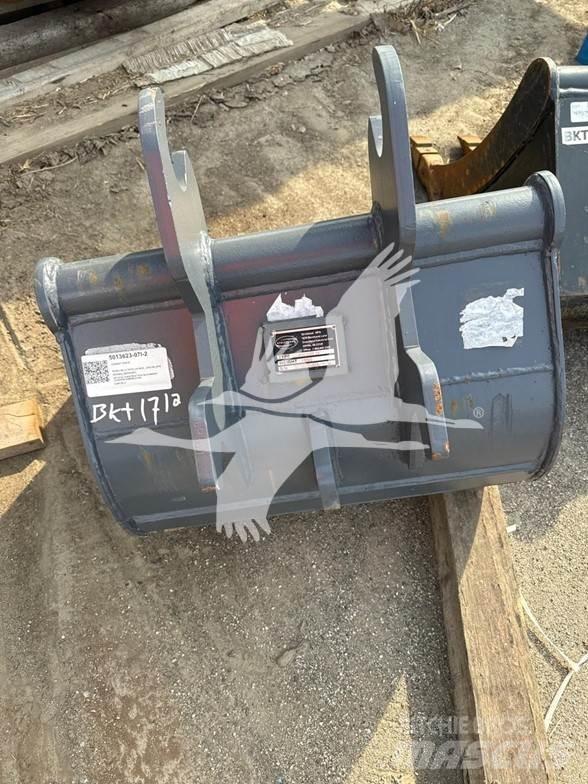  SZ BUCKET Buckets