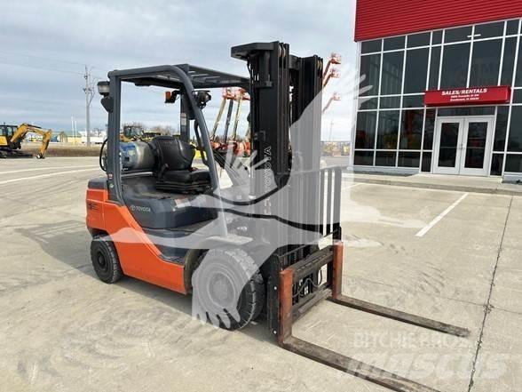 Toyota 8FGU25 Diesel Forklifts