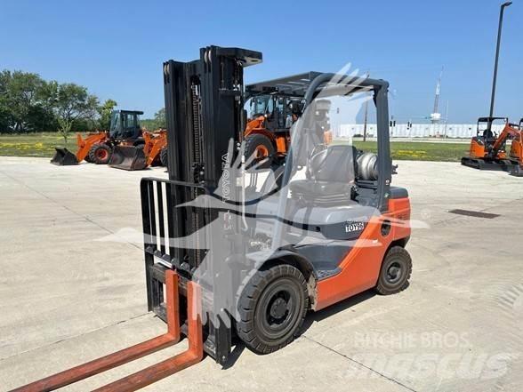 Toyota 8FGU25 Diesel Forklifts