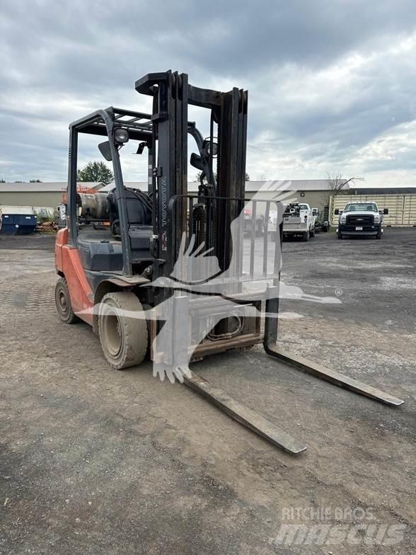 Toyota 8FGU25 Diesel Forklifts