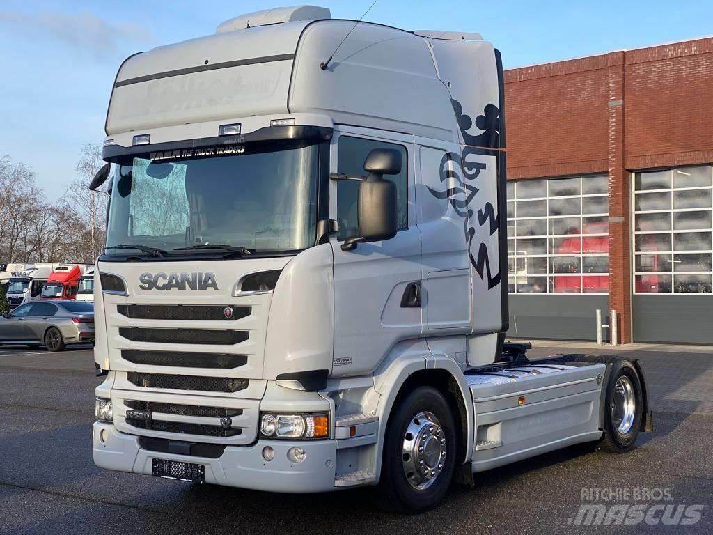 Scania R 520 Conventional Trucks / Tractor Trucks