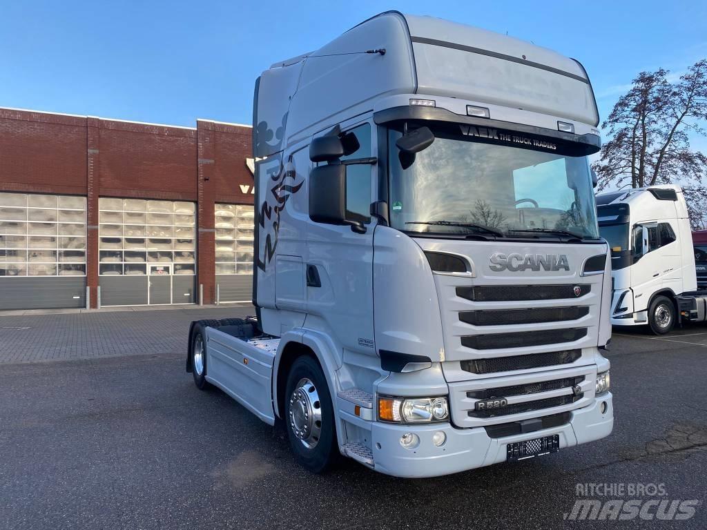 Scania R 520 Conventional Trucks / Tractor Trucks
